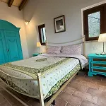 فيلة Scappo In Umbria, Casale Rusine نارني