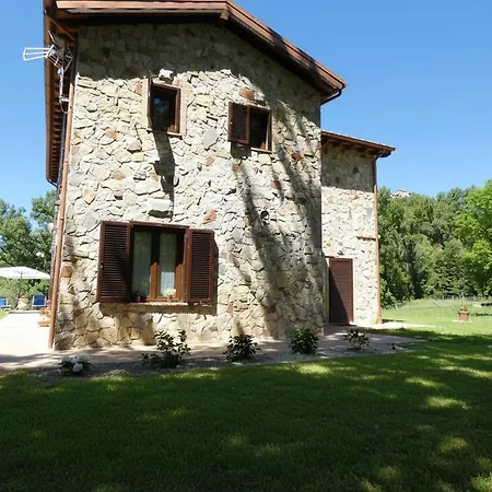 Scappo In Umbria, Casale Rusine Вилла *