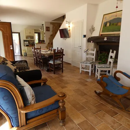 Вилла Scappo In Umbria, Casale Rusine