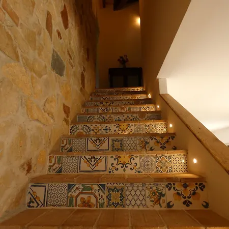 Scappo In Umbria, Casale Rusine *